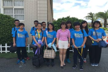 105年揚子高中澳洲遊學團出發合照